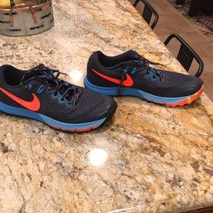 Nike zoom kiger 4 men’s size 9.5